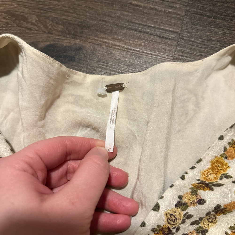 EUC FREE PEOPLE ROWS OF ROSES MAXI DRESS - Picture 2 of 3